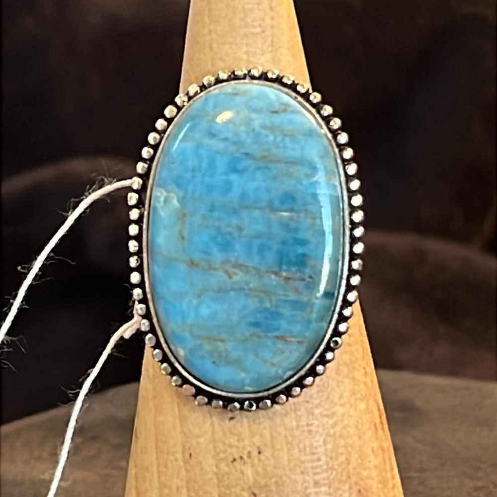 NWT ARTISAN CRAFTED NATURAL BLUE APATITE OVAL RING IN 925 STERLING SILVER SZ8.5 - Picture 4 of 12